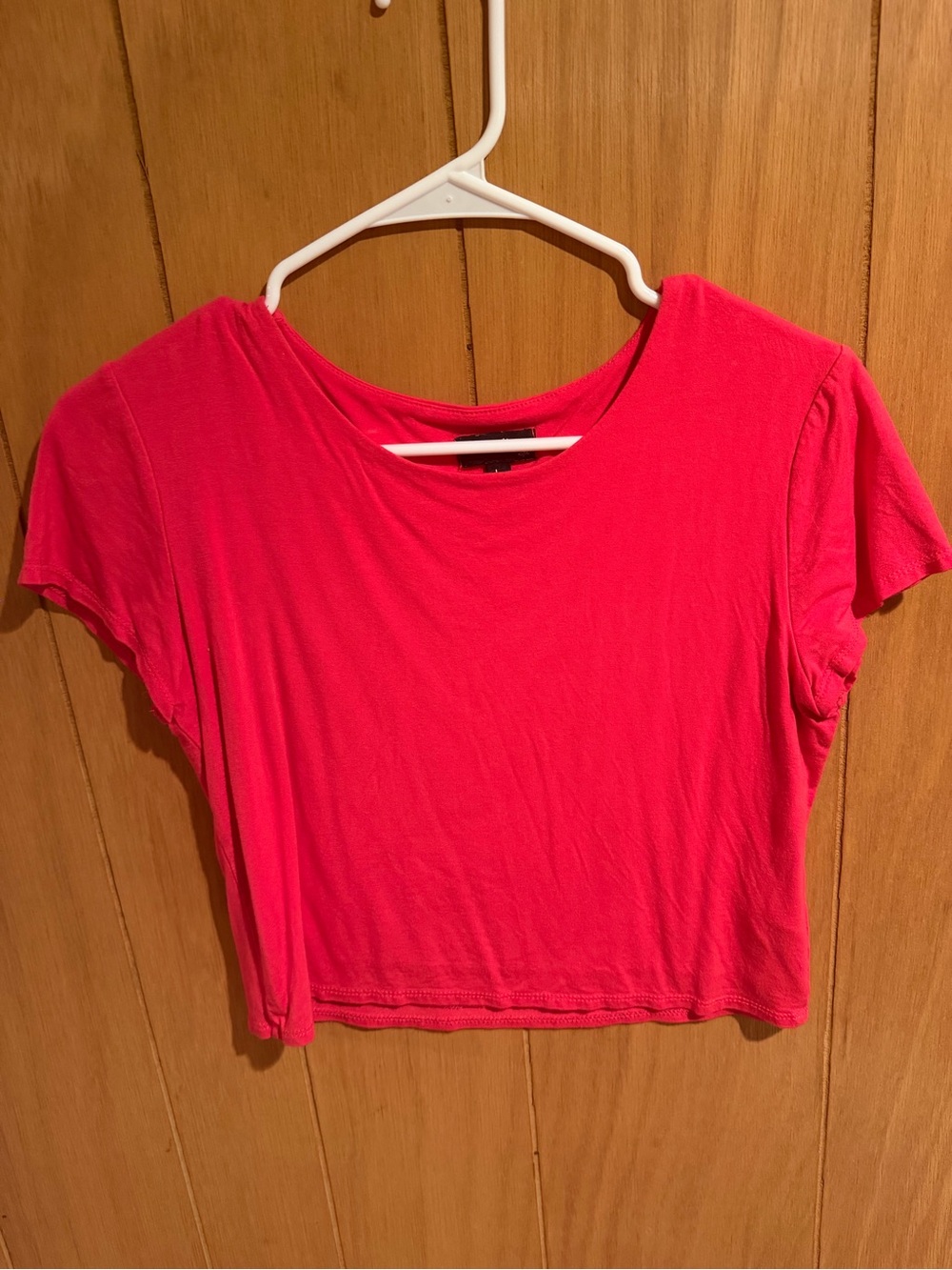 Women's Hot Pink Cropped Tee